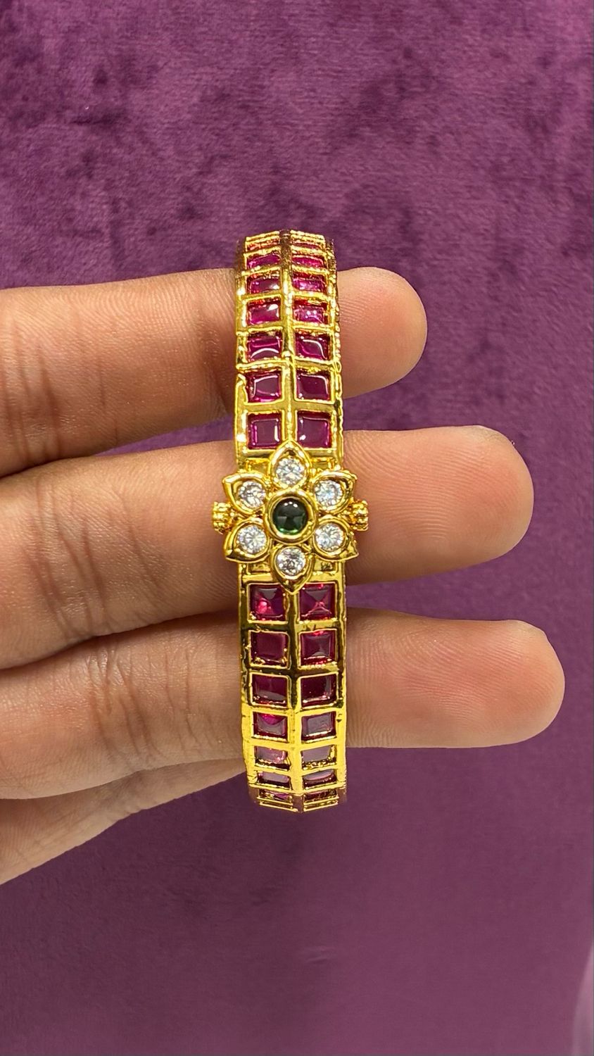Kemp Bangle