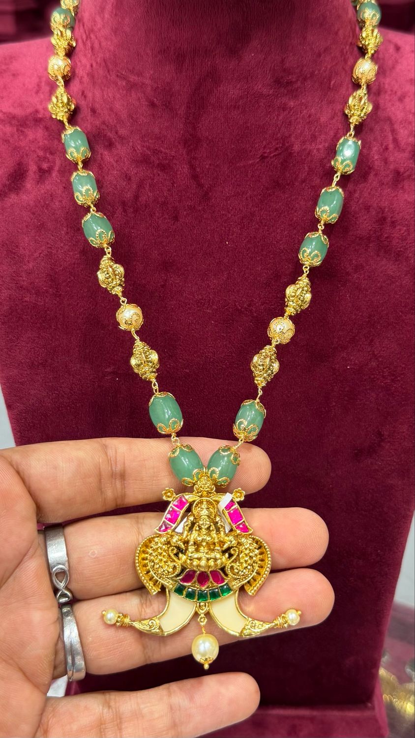 Chain With Puligoru Jadau Stones
