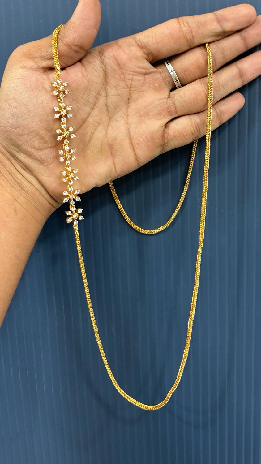 Side Locket Chain