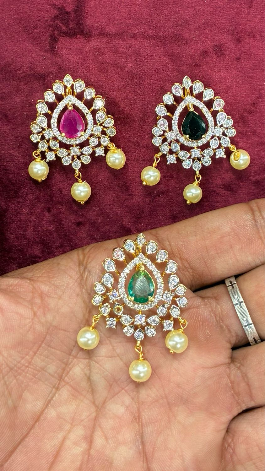 Simple GJ Lockets (Each)