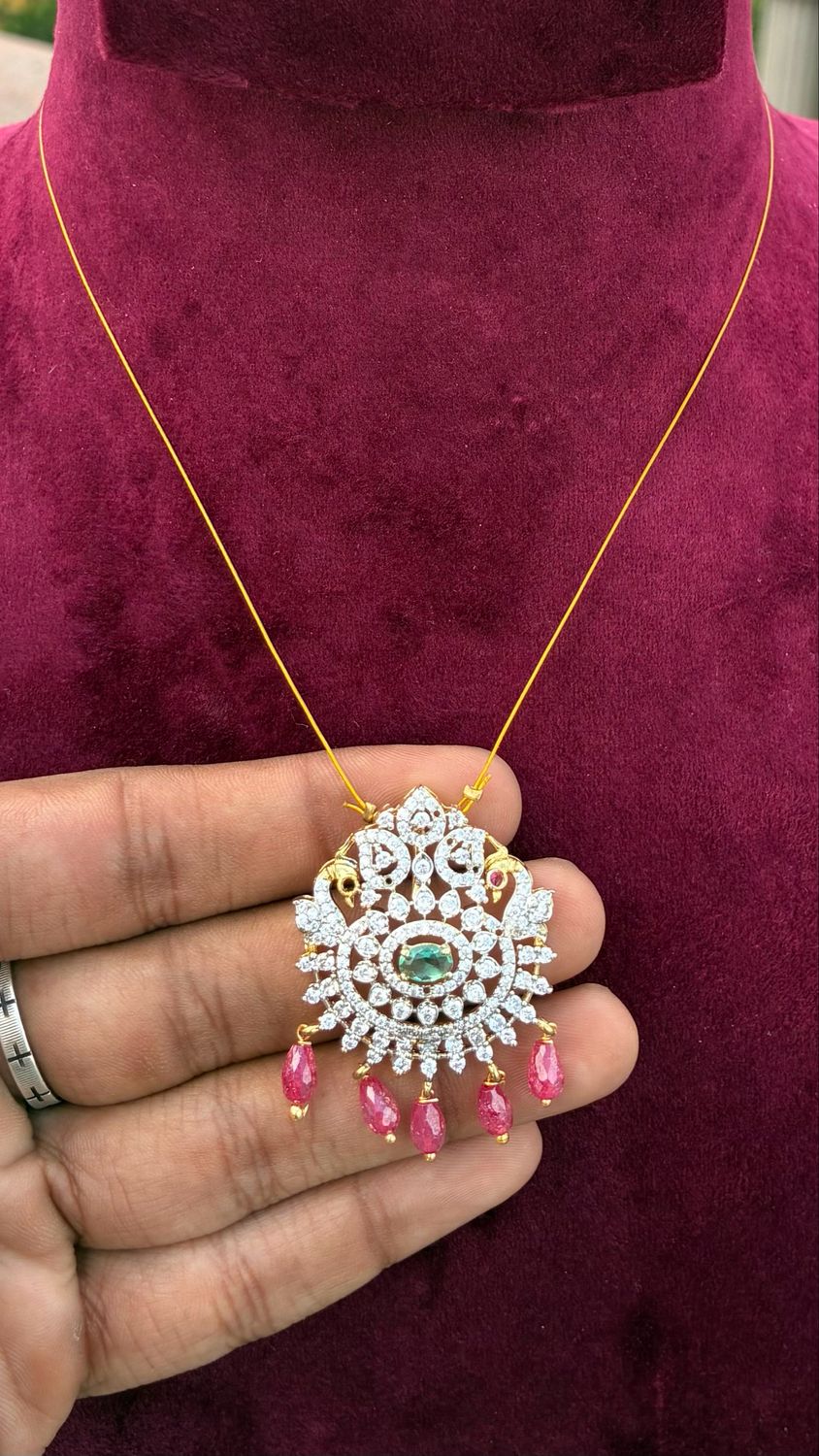 Invisible Chain With Diamond Look Locket