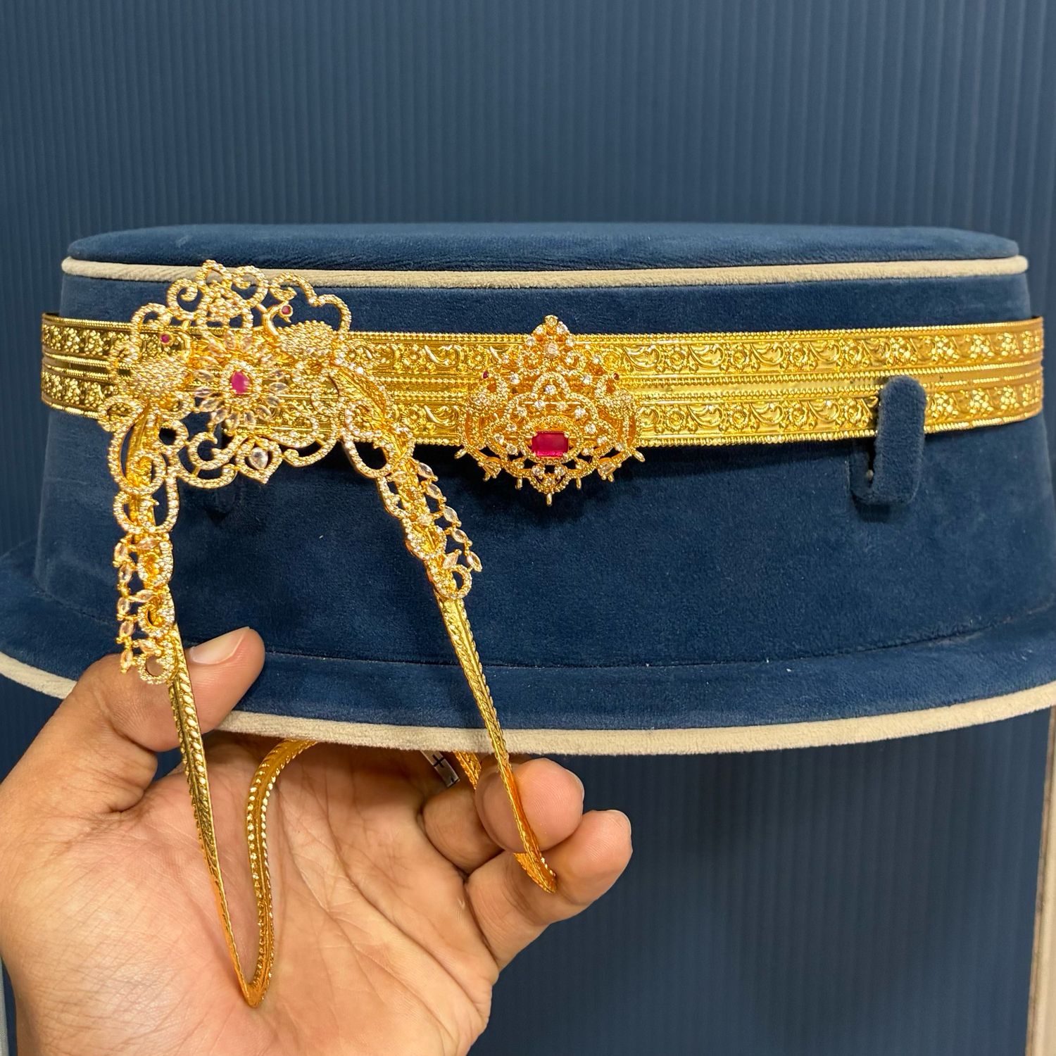 Adults Detachable Locket Vaddanam &amp; Vanky Combo