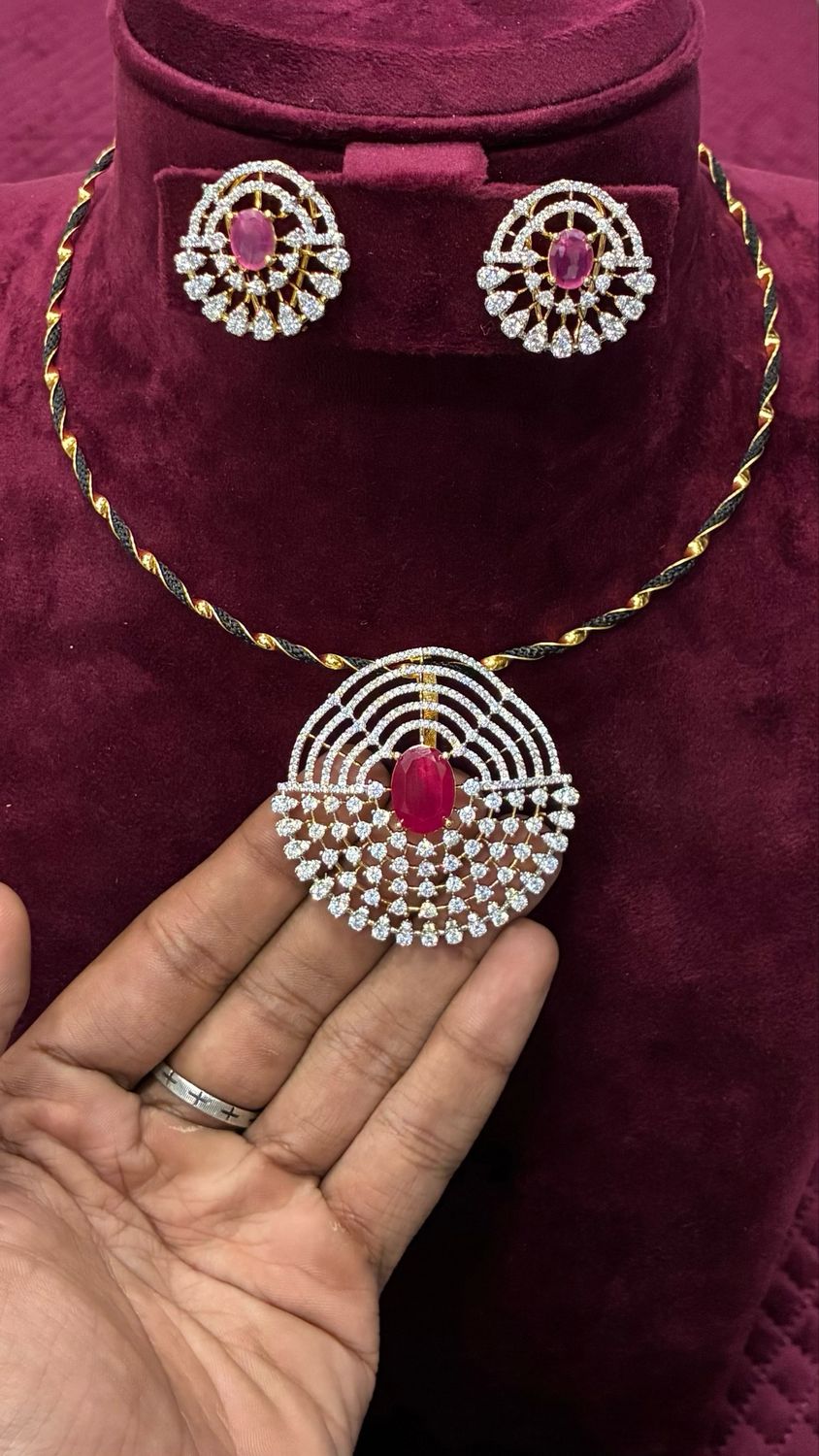 Black Hasli Set With Diamond Look Locket Set