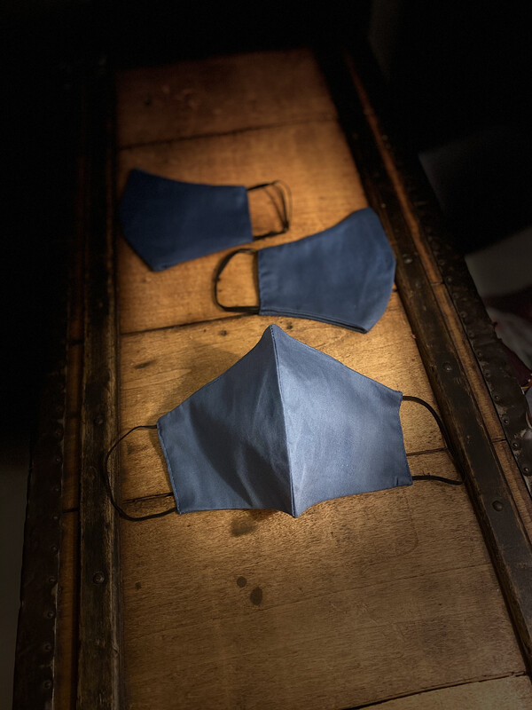 Masque Bleu-Gris Avec Élastiques Noirs