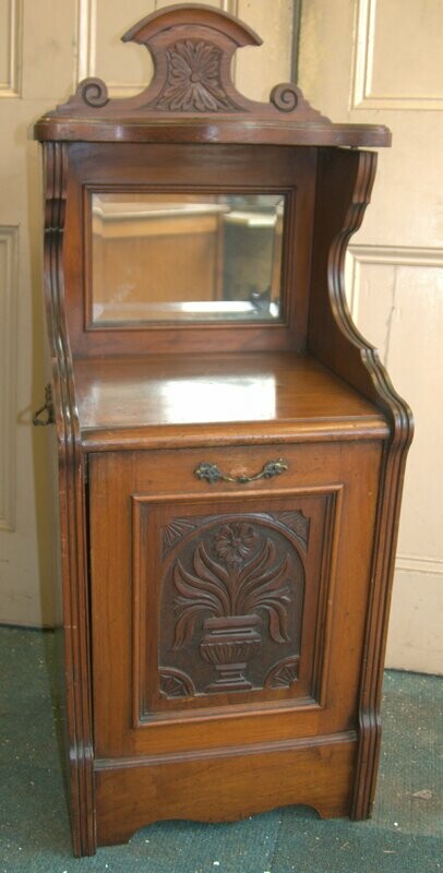 Very unusual Victorian purdonium fireside coal scuttle with galvanised insert and original coal shovel.