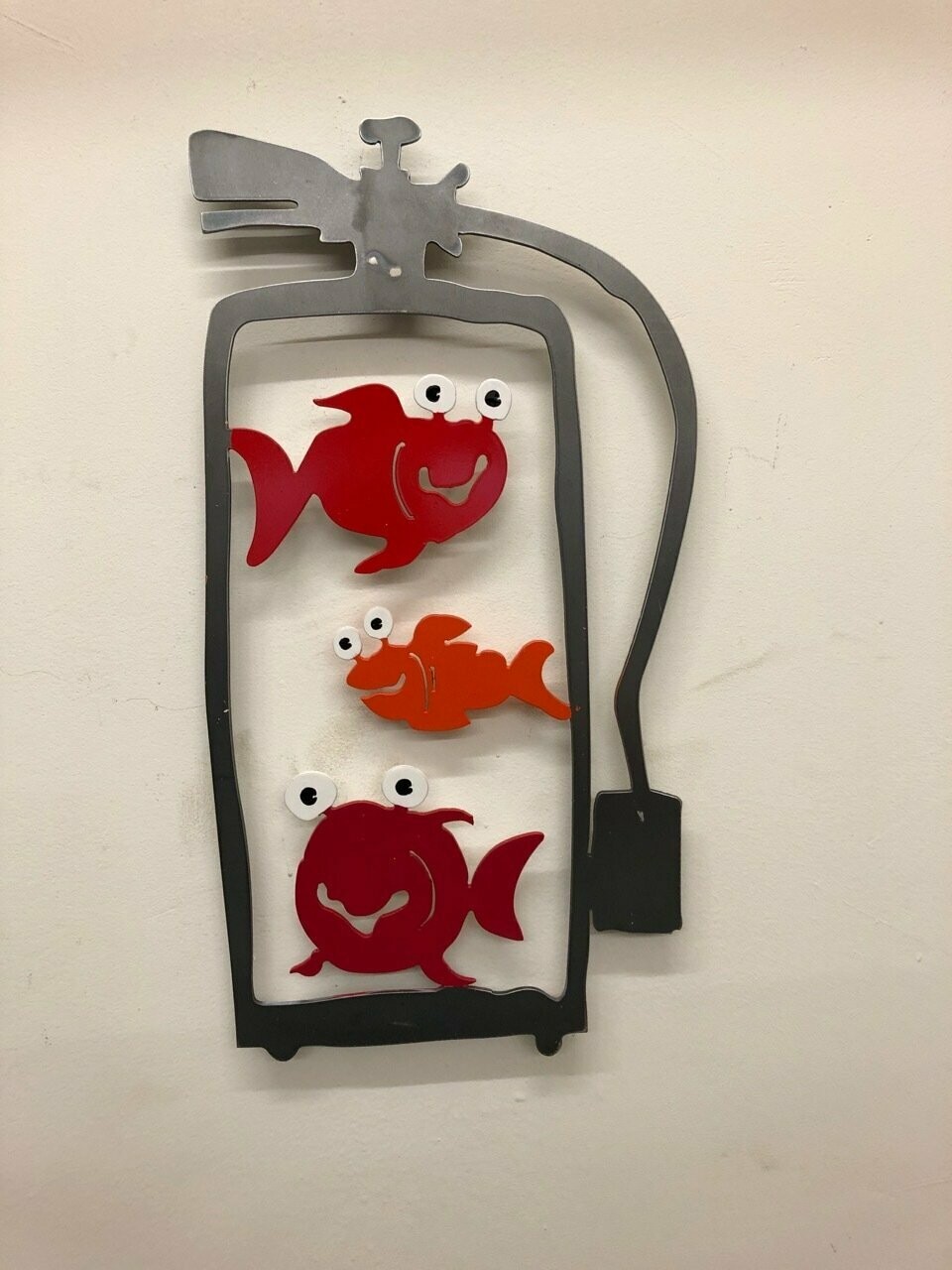 Patrick Preller - Feuerlöscher "Fische"