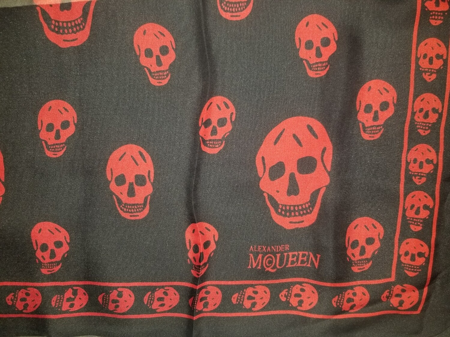 Alexander McQueen Black w/Red Skulls Mask