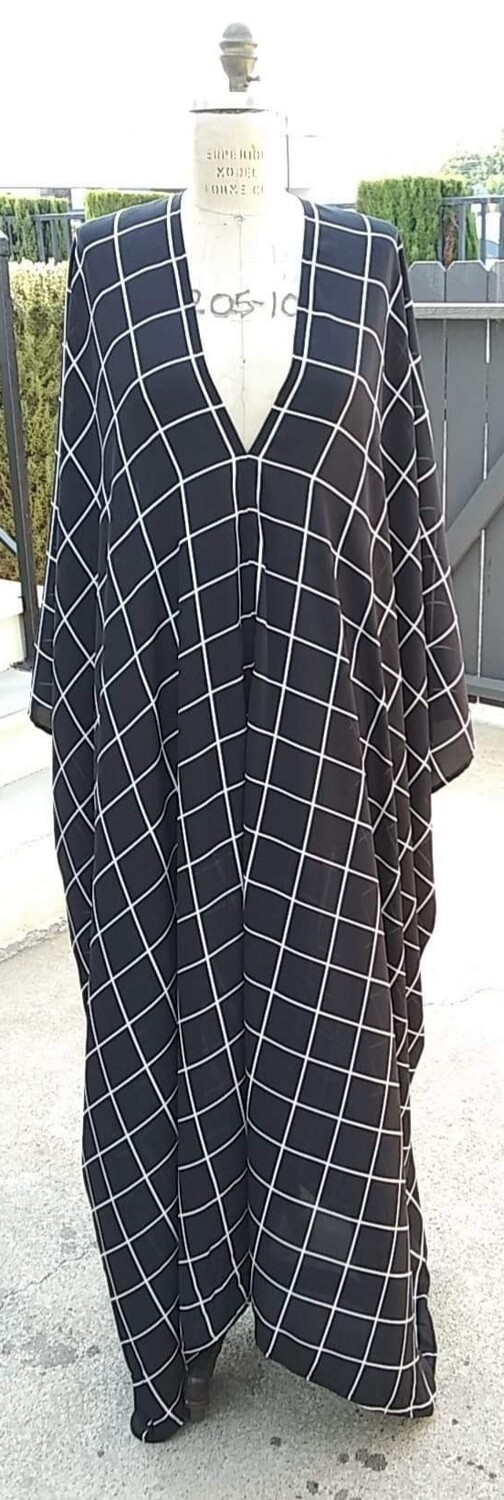 Symmetry Black and White Grid Print Caftan