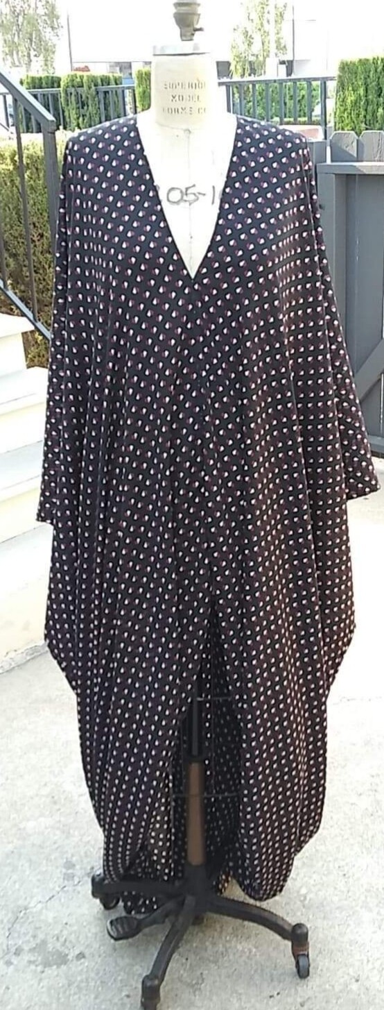 Symmetry Geo Hearts Charmuese Caftan
