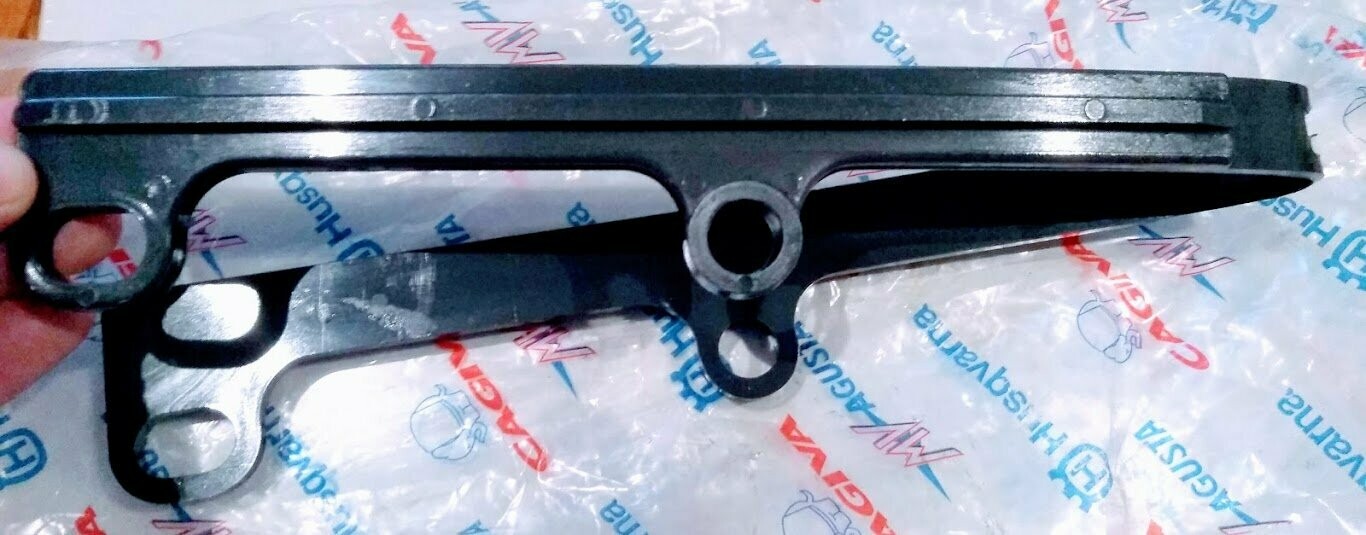 Husqvarna Chain slidder 93+ 2 stroke & 4stroke -800072884 Husqvarna Chain slidder 93+ 2 stroke & 4stroke -800072884