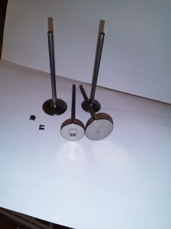 Husqvarna 570/610 Set of Valves