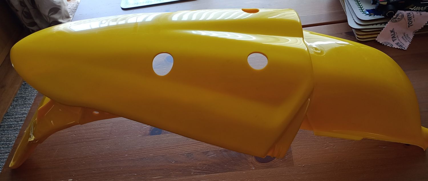 TE/SMS 610/410 New old stock Yellow Rear Mudguard