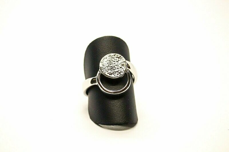 Ring brilliant