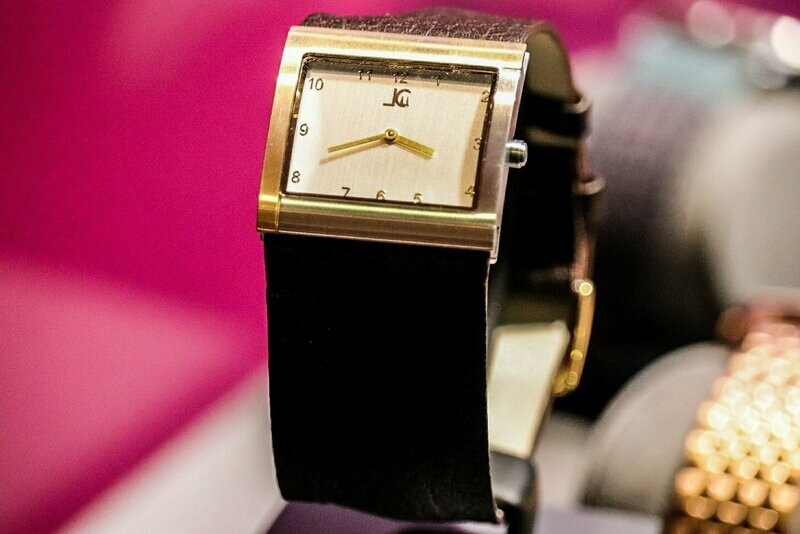 Armbanduhr quadrat