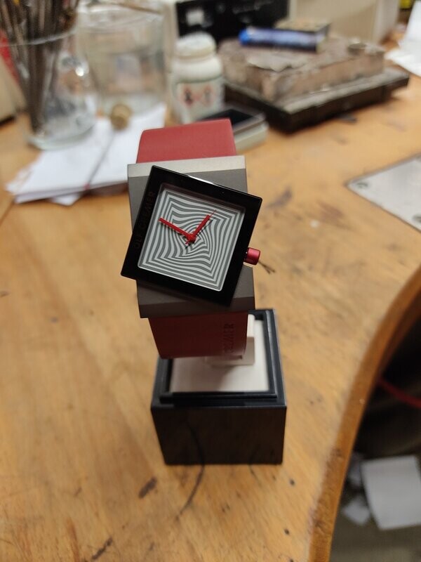 Rolf Cremer Design-Uhr