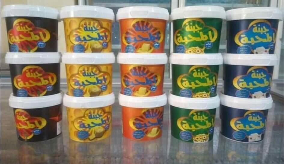 جبنة بطعم الشيدر 300 جم - المحبة جبنة بطعم الشيدر 300 جم - المحبة