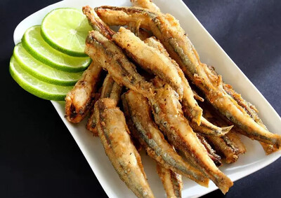 سمك مكرونة