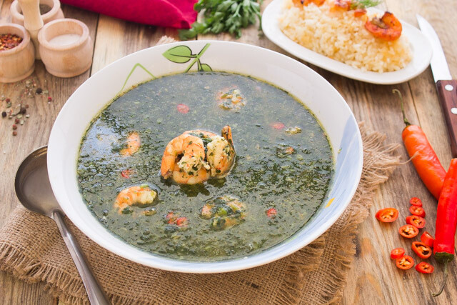 طبق ملوخية بالجمبري كبير