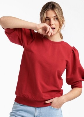 ADELINA 2WAY SWEATER RED | STUDIO ANNELOES