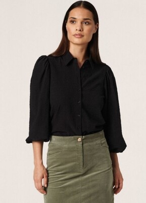 JASMYN BLOUSE ZWART | SOAKED IN LUXURY JASMYN BLOUSE ZWART | SOAKED IN LUXURY