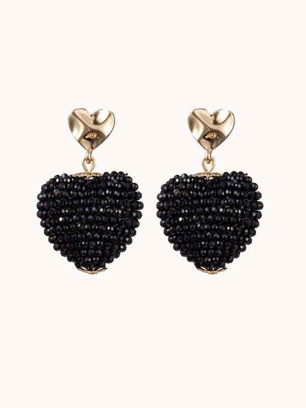 E3510 FULL-ON BEADS HEART EARRINGS BLACK | GO DUTCH LABEL