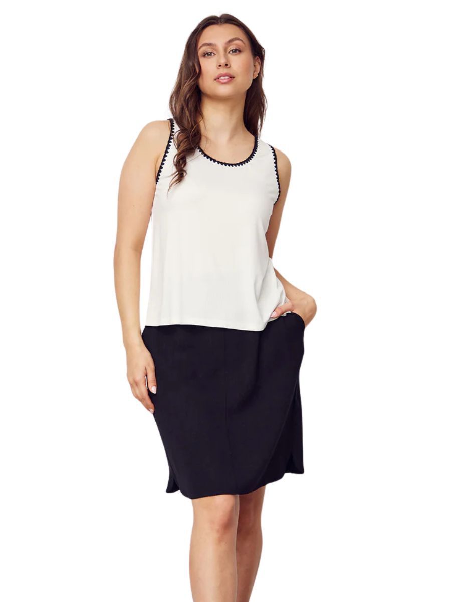 57648 Pearl short skirt black | Isay 57648 Pearl short skirt black | Isay