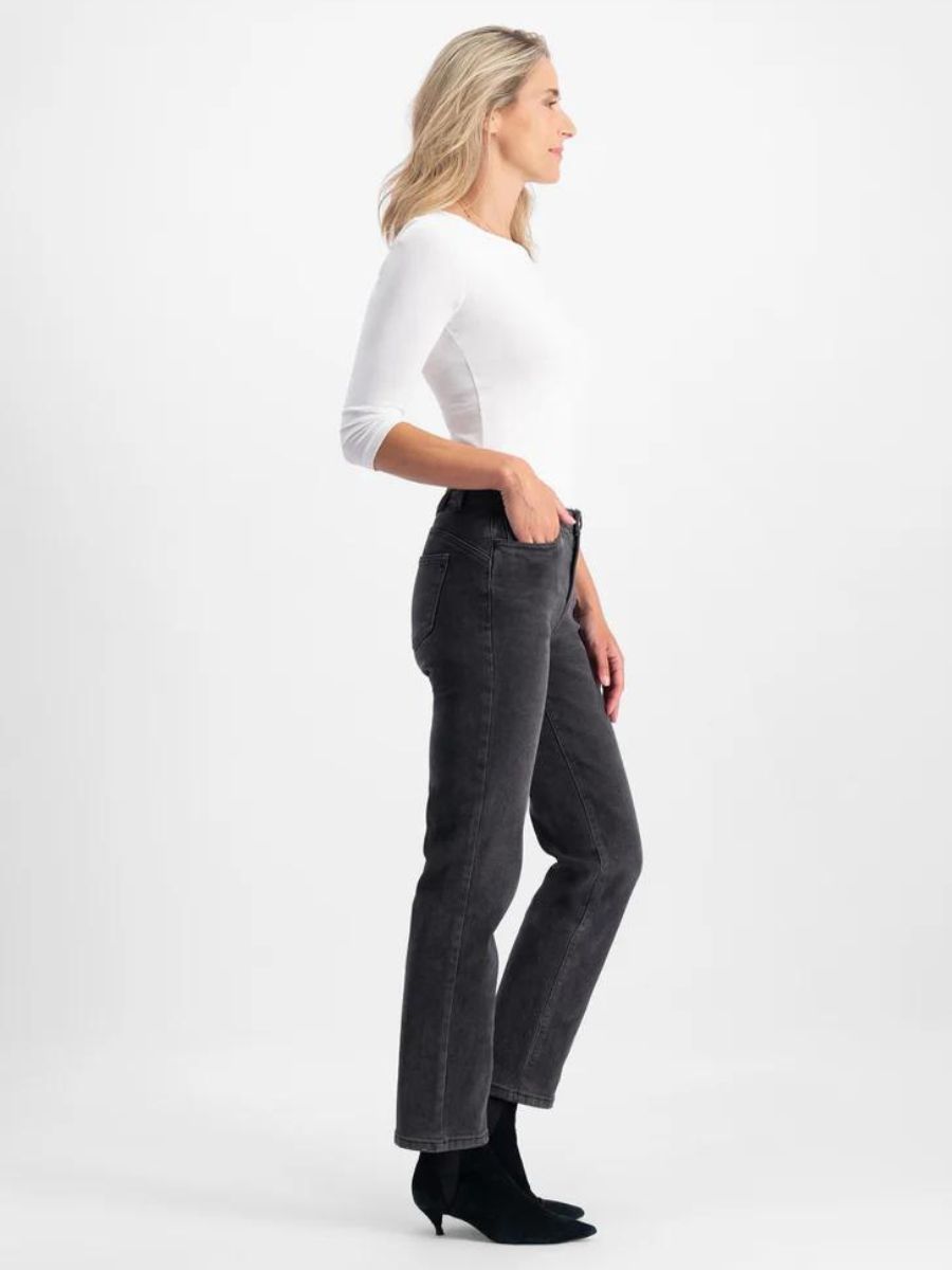 BOND STRAIGHT JEANS WASHED BLACK