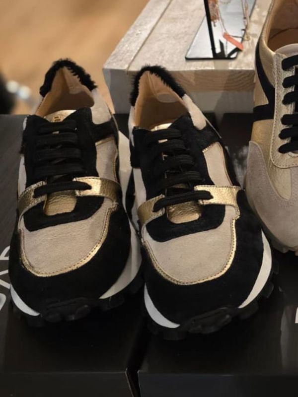 Livia sneaker black gold beige | Babouche Lifestyle
