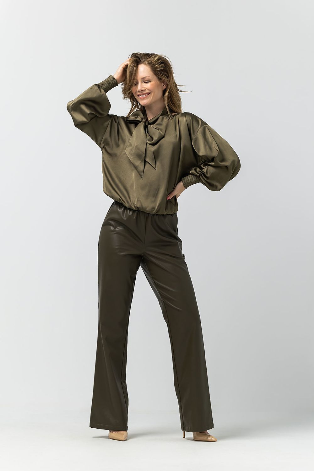 Rina pantalon khaki | Label Dot Rina pantalon khaki | Label Dot