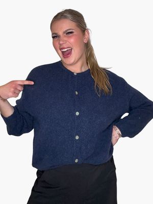 Gebreid vestje baby alpaca navy | inspired by Rootz69 Gebreid vestje baby alpaca navy | inspired by Rootz69