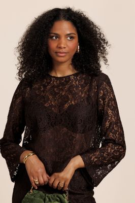 Amaya lace top espresso | Studio Anneloes