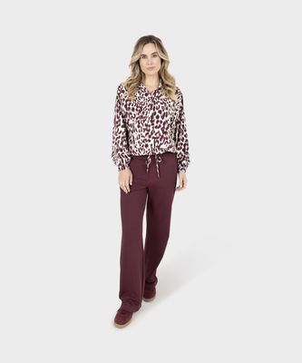 Zoso Daphne Travel Blouse Animal Print Mauve Bordeaux Zoso Daphne Travel Blouse Animal Print Mauve Bordeaux