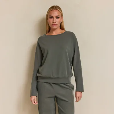 Juul & Belle Patty Pull Army Green Juul & Belle Patty Pull Army Green
