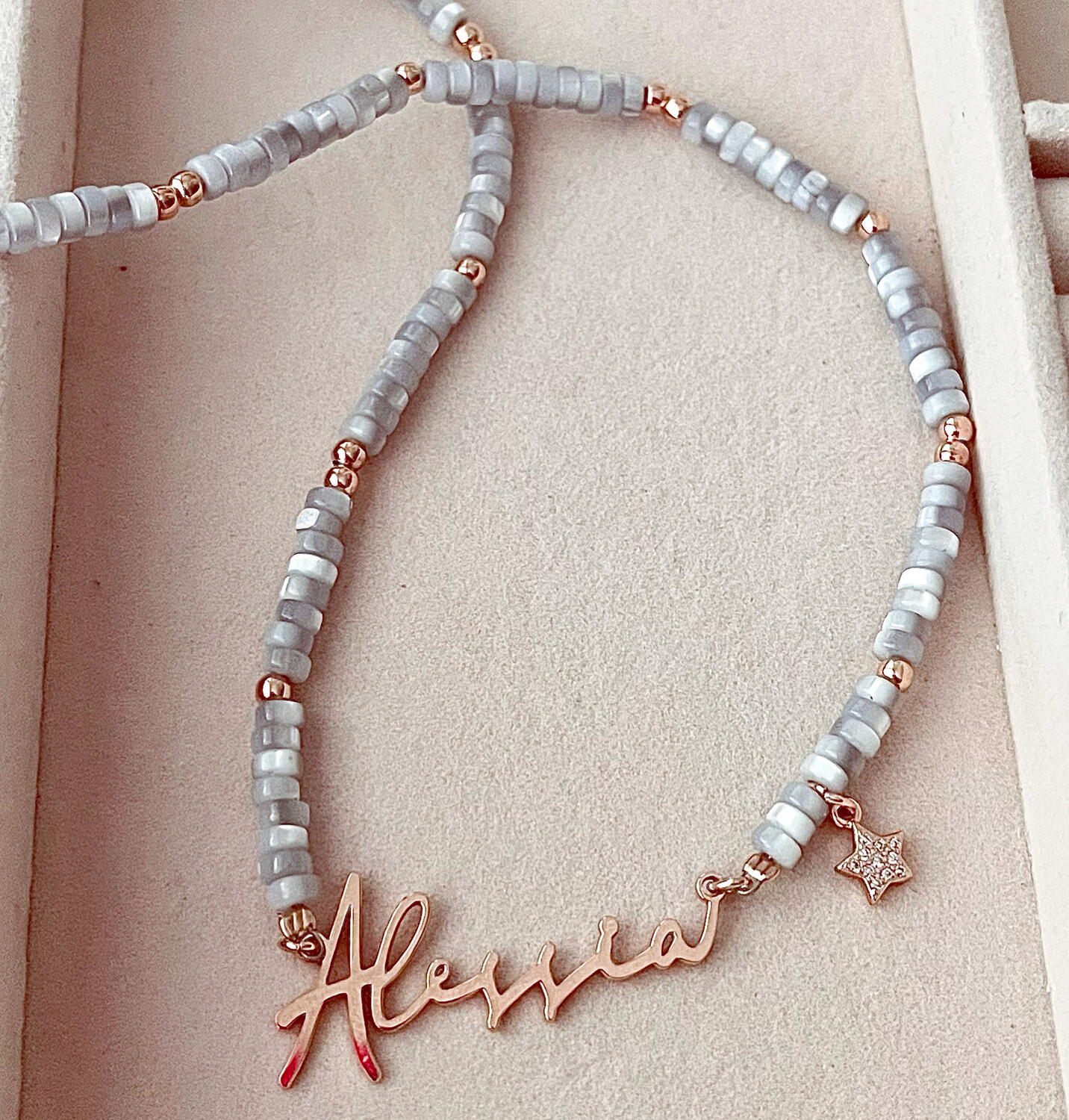 GIROCOLLO PIETRE E NOME 