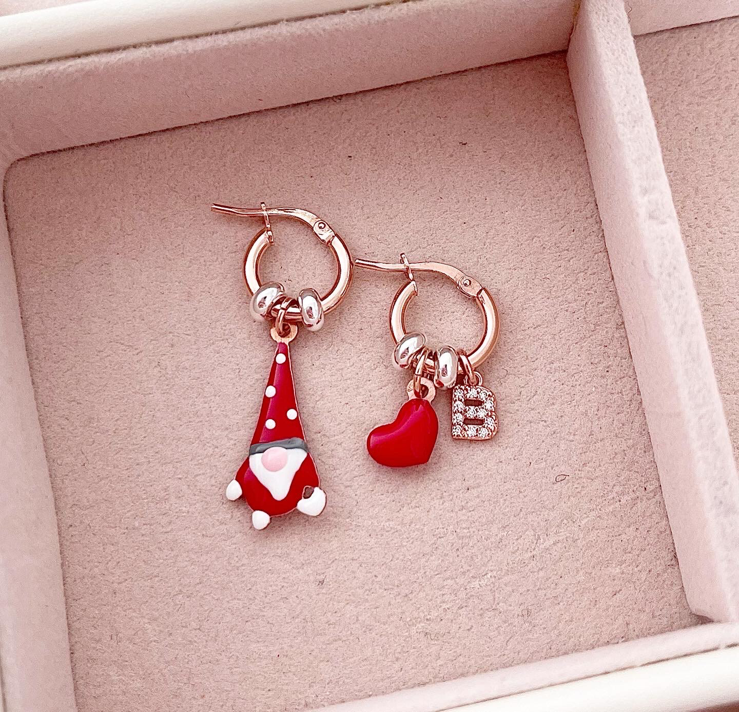 ORECCHINI GNOMO E CUORE