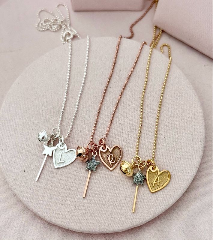 COLLANA BACCHETTA MAGICA E CUORE