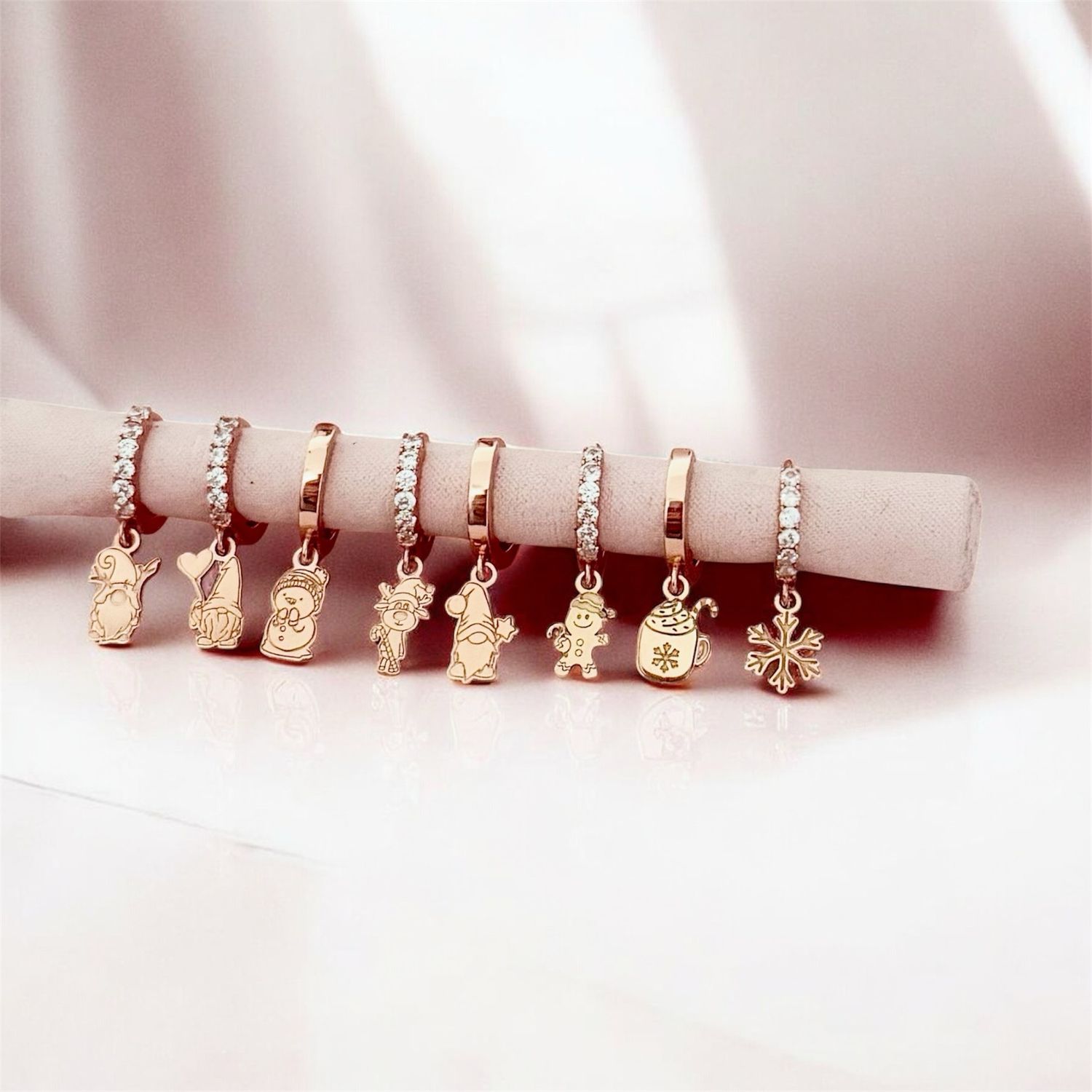 MONO ORECCHINO “I MINI” NATALIZI