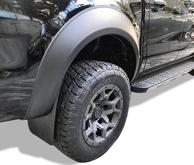 Max Wheel Arch Extension Kit in Black Textured - Ford Ranger Wildtrak 2019+ (sensor compatible)