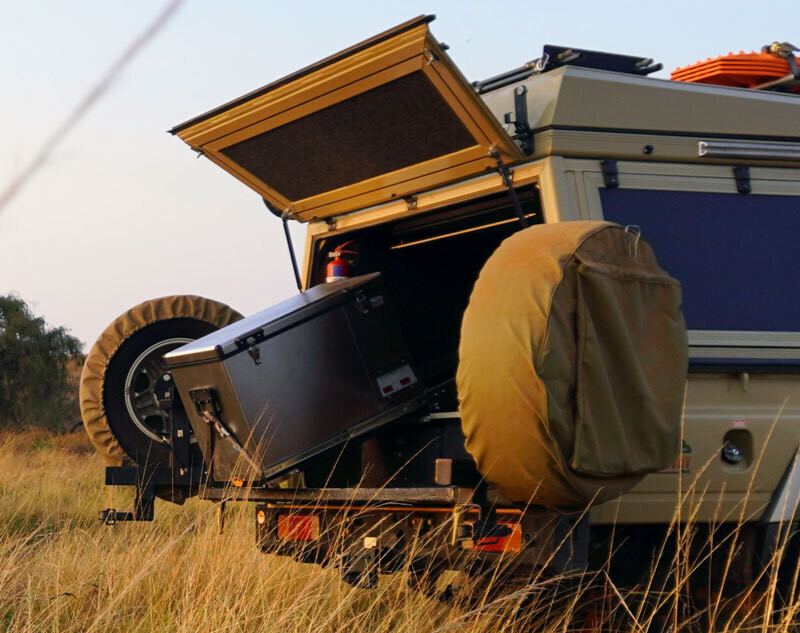 Big Country Fridge Slider with Tip 40 Litre