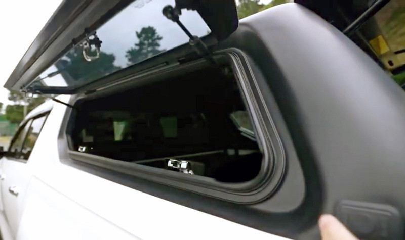 Venture hardtop lift up side glass gullwings Ranger