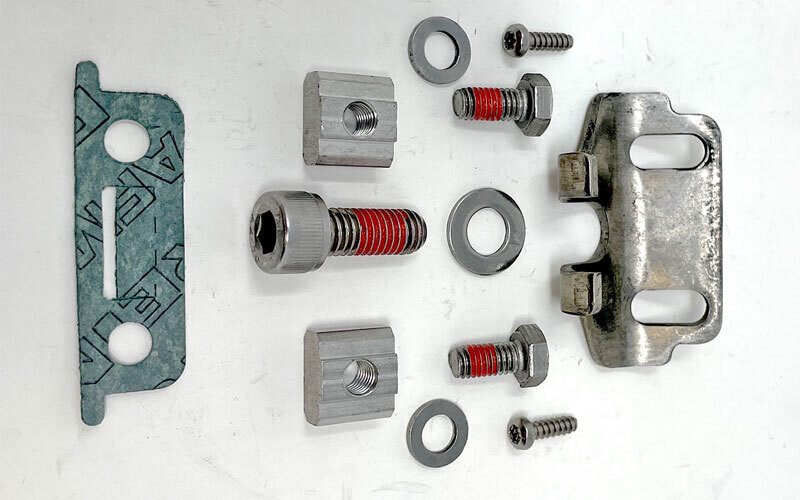 Mountain Top Roll Sports Bar Spare Part: Base Fitting Kit L04