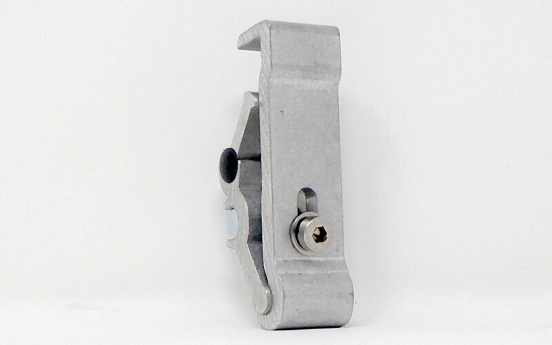 Mountain Top Roll Spare Part: Clamp Complete M06