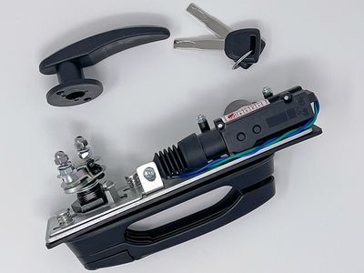 Smart Spare Part: Remote Handle Lock &amp; Keys for Arctic Hardtop