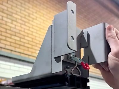 Quick Pitch Quick Release Awning Brackets