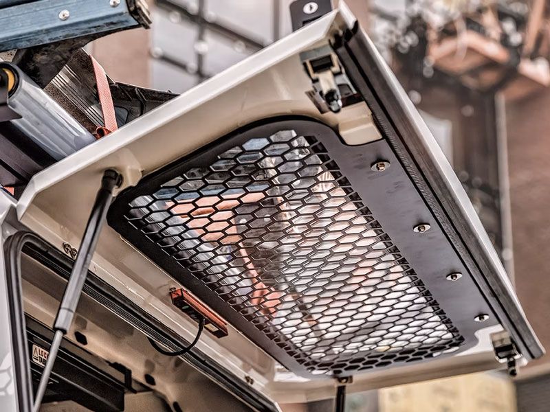 RSI EVOc Commercial Security Screen - Mitsubishi L200