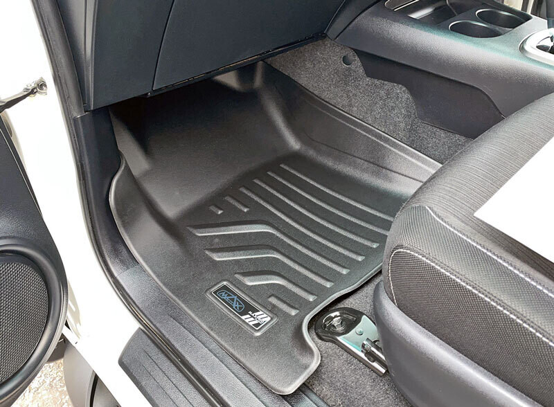 MaxPro Floor Mats Tailored Fronts - Toyota Hilux 26+ Automatic Only