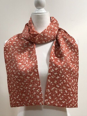Scarf
7 x 64in