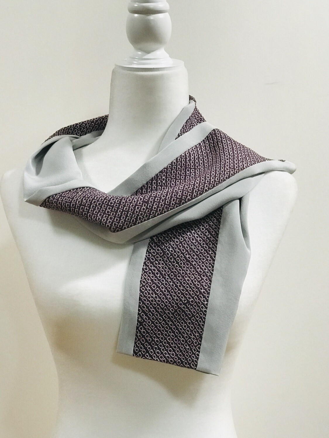 Scarf 8 x 43in