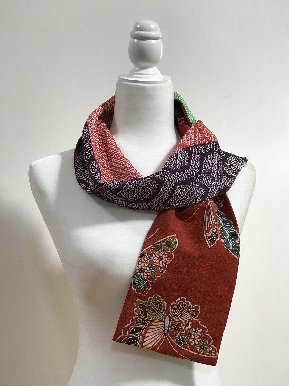 Scarf 
6.5 x 50.5in