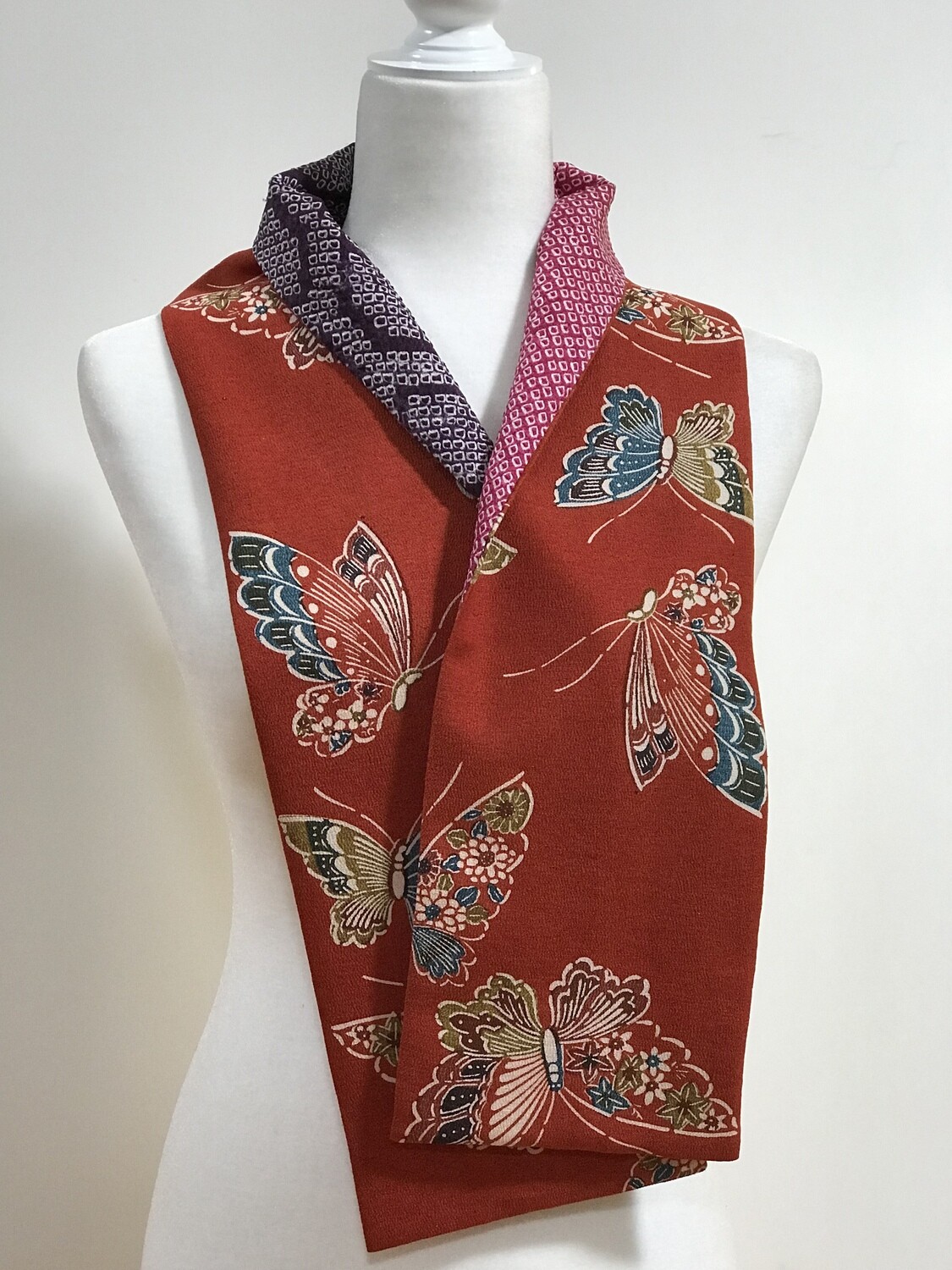 Scarf 
6.5 x 50.5in